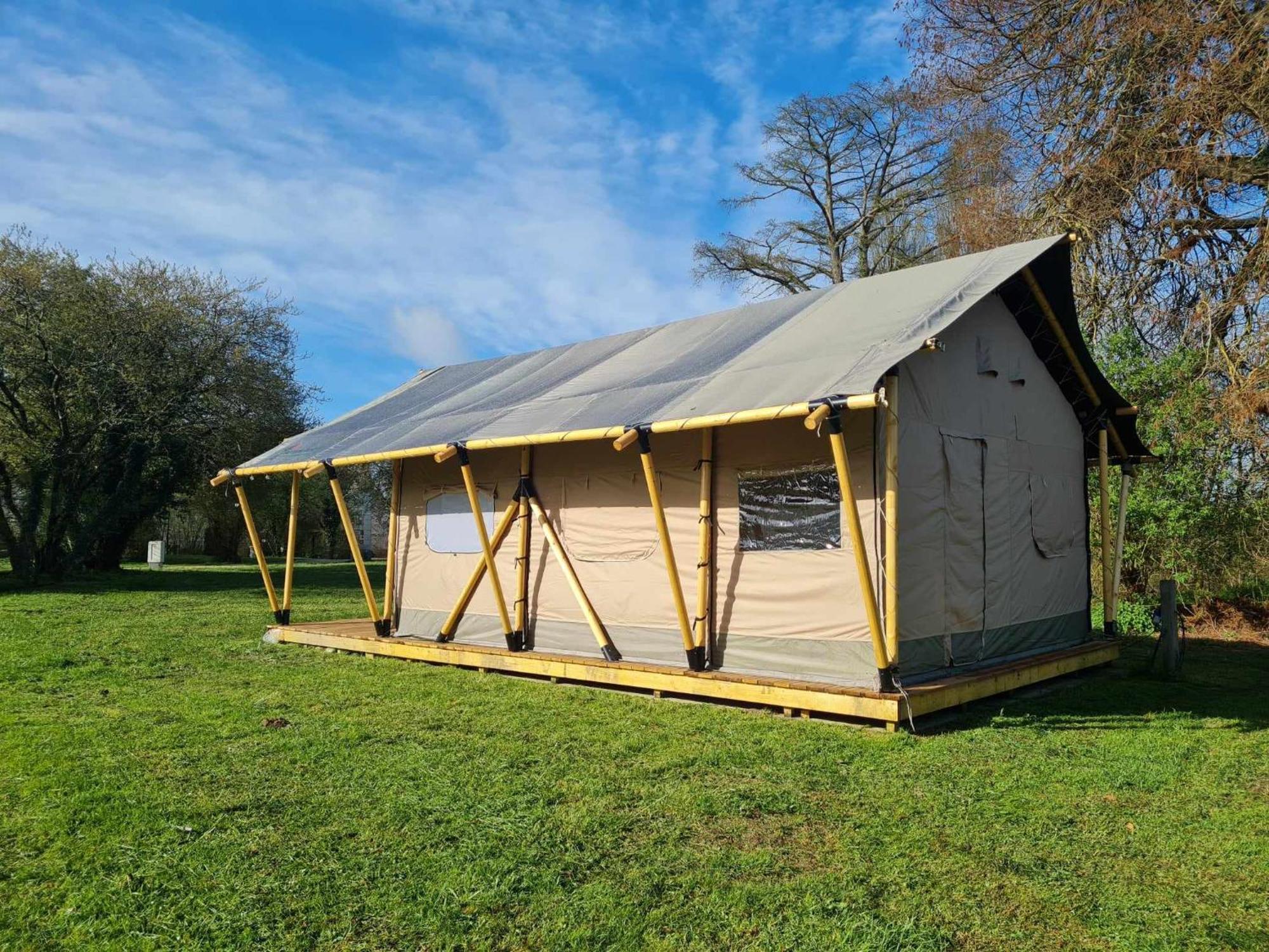 Camping De La Touche Ligueil Exterior foto